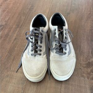 Vans Men's Gray and Cream Sneakers